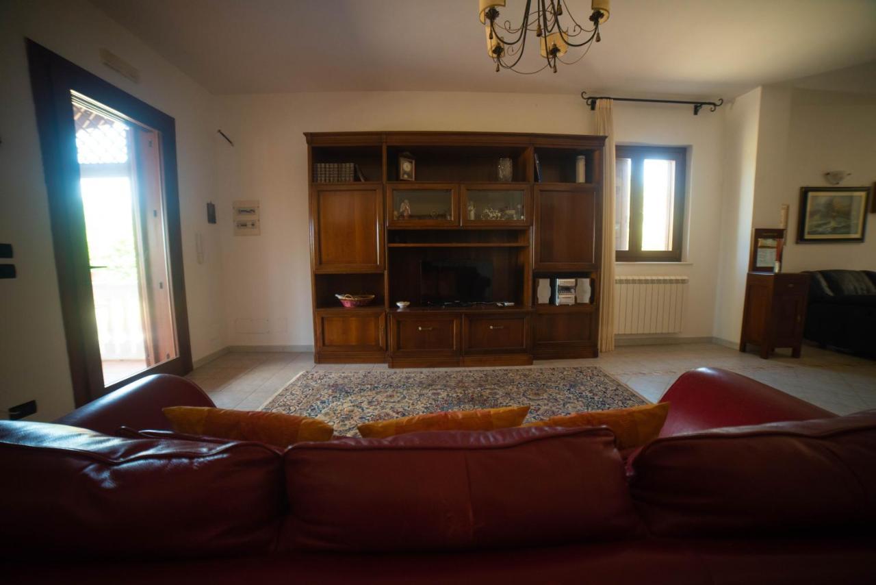 Villa Patrizia-Luxury Villa Mottola Bagian luar foto