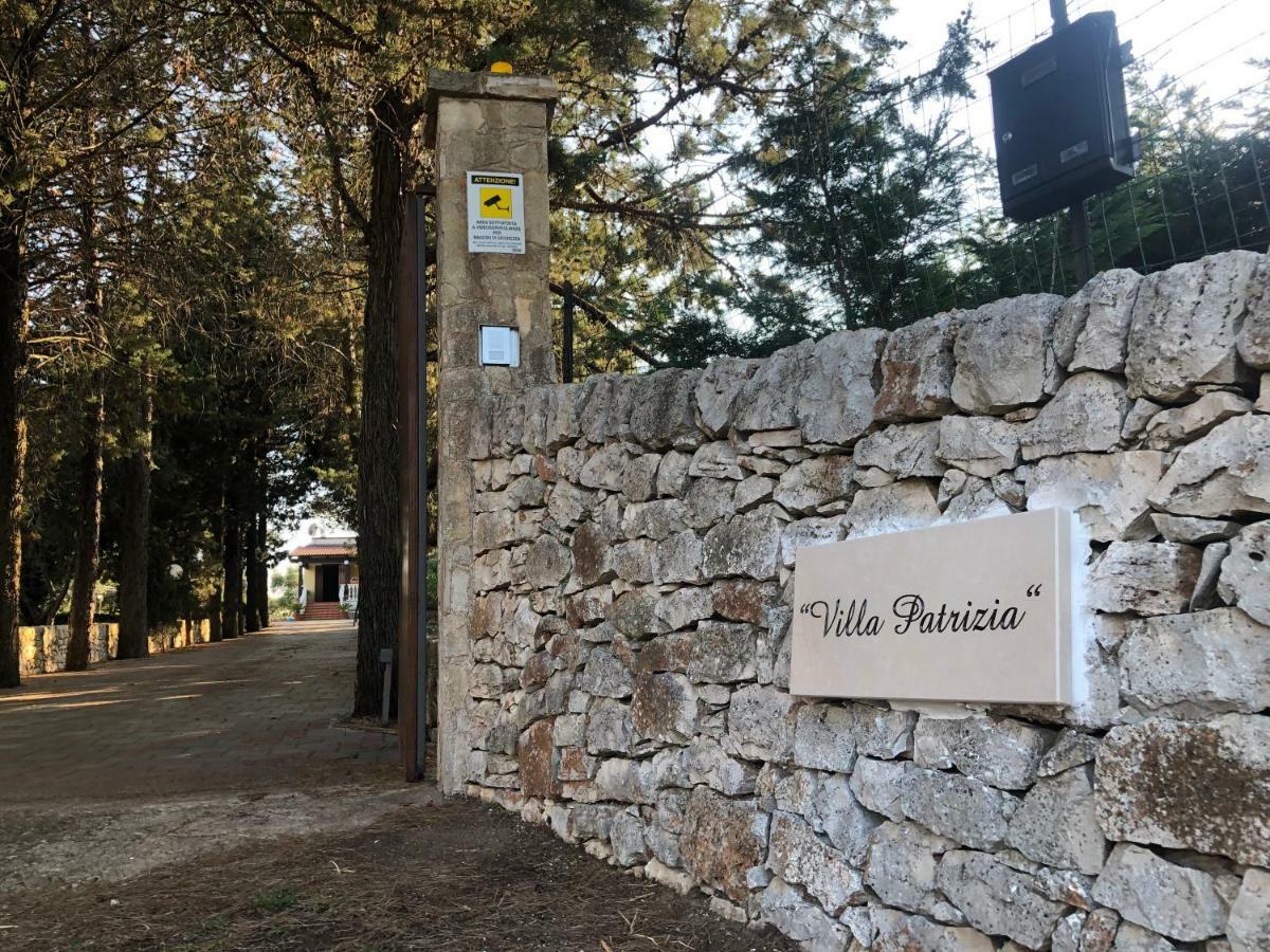 Villa Patrizia-Luxury Villa Mottola Bagian luar foto